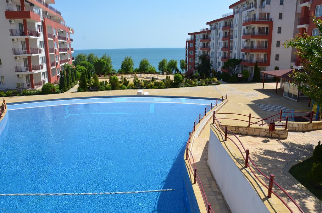 Single Private Apartments In Marina View Fort Beach Sveti Vlas Exteriér fotografie