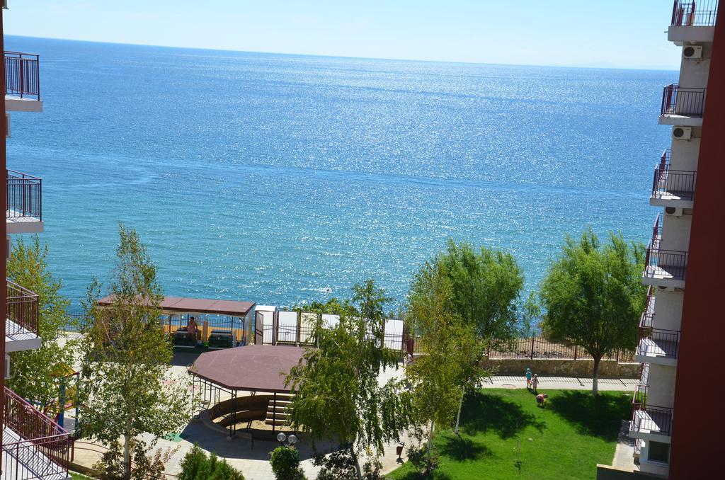 Single Private Apartments In Marina View Fort Beach Sveti Vlas Exteriér fotografie