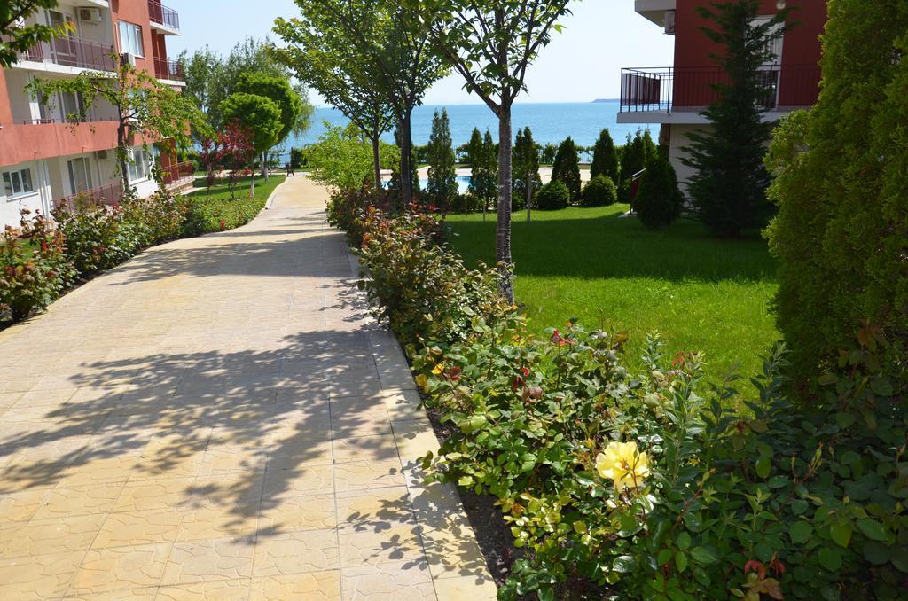 Single Private Apartments In Marina View Fort Beach Sveti Vlas Exteriér fotografie