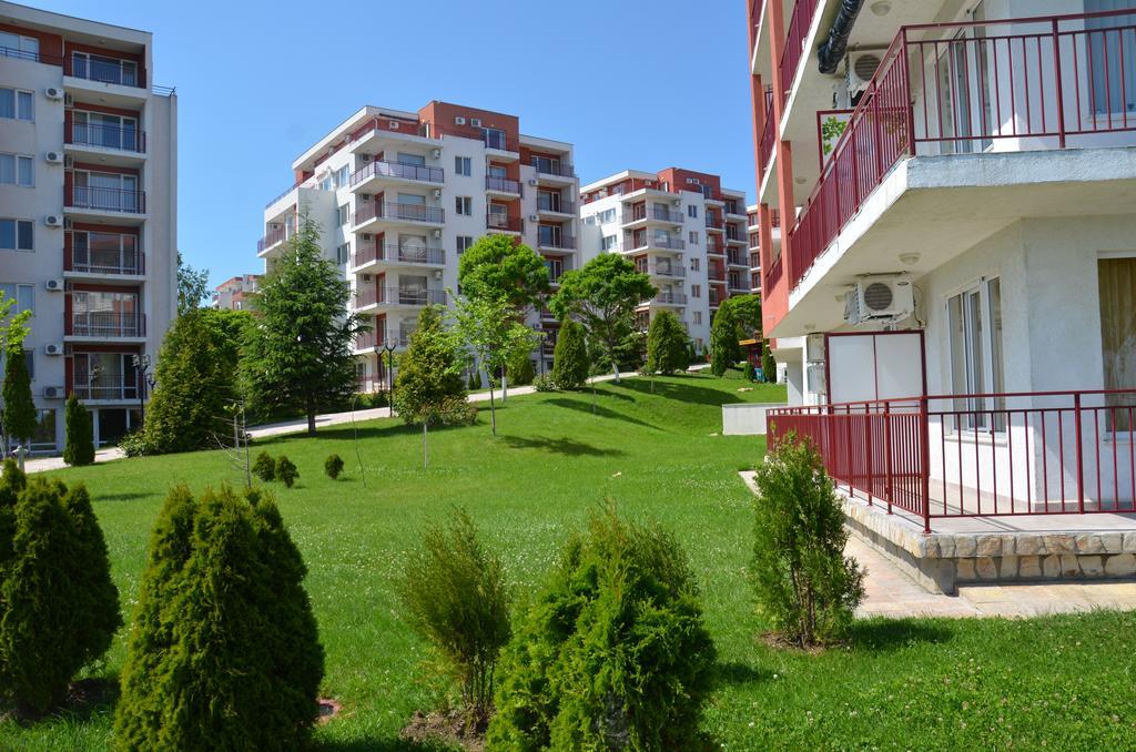 Single Private Apartments In Marina View Fort Beach Sveti Vlas Exteriér fotografie