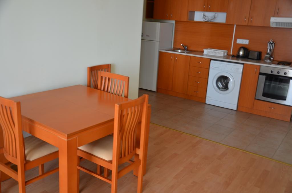 Single Private Apartments In Marina View Fort Beach Sveti Vlas Exteriér fotografie