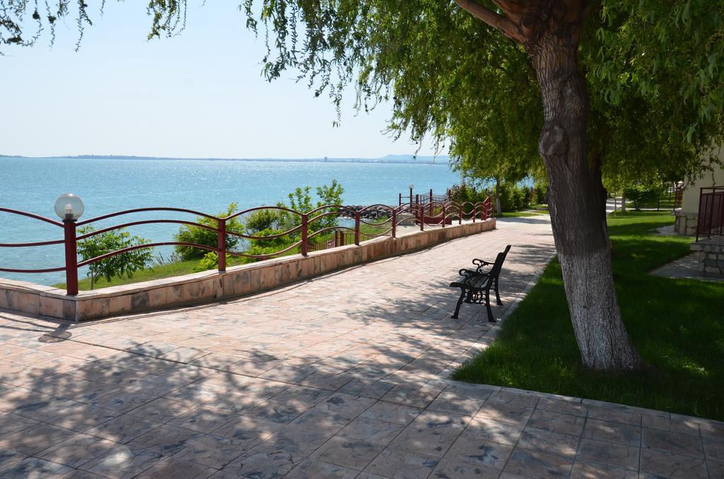 Single Private Apartments In Marina View Fort Beach Sveti Vlas Exteriér fotografie