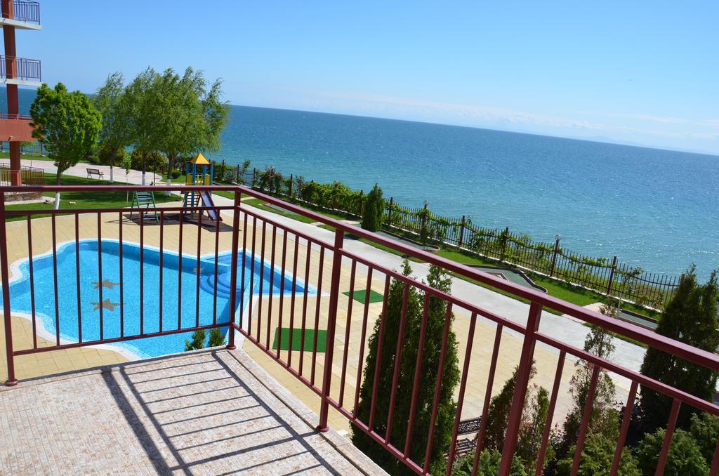 Single Private Apartments In Marina View Fort Beach Sveti Vlas Exteriér fotografie